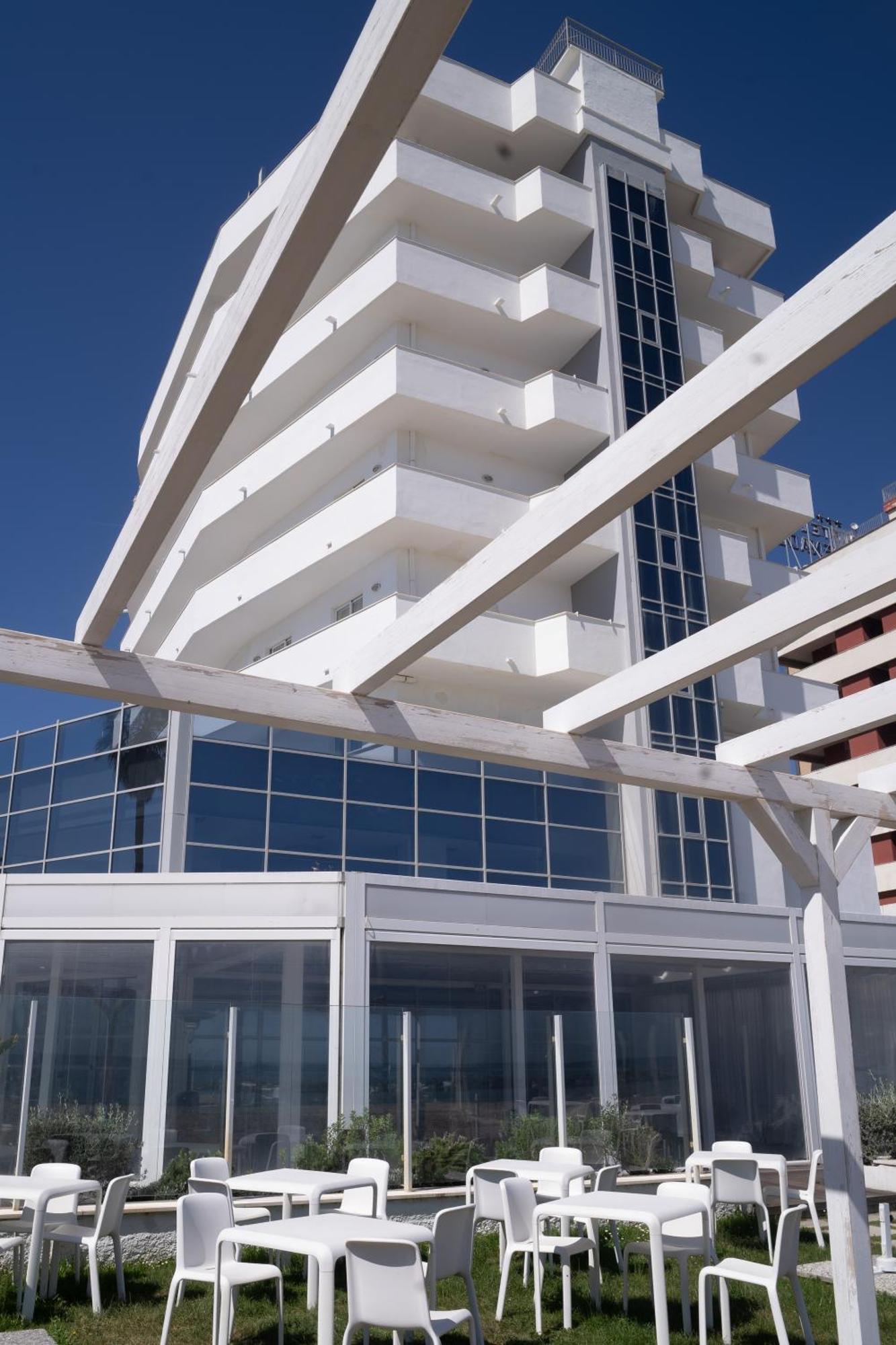 Hotel Sea Lion Montesilvano Marina