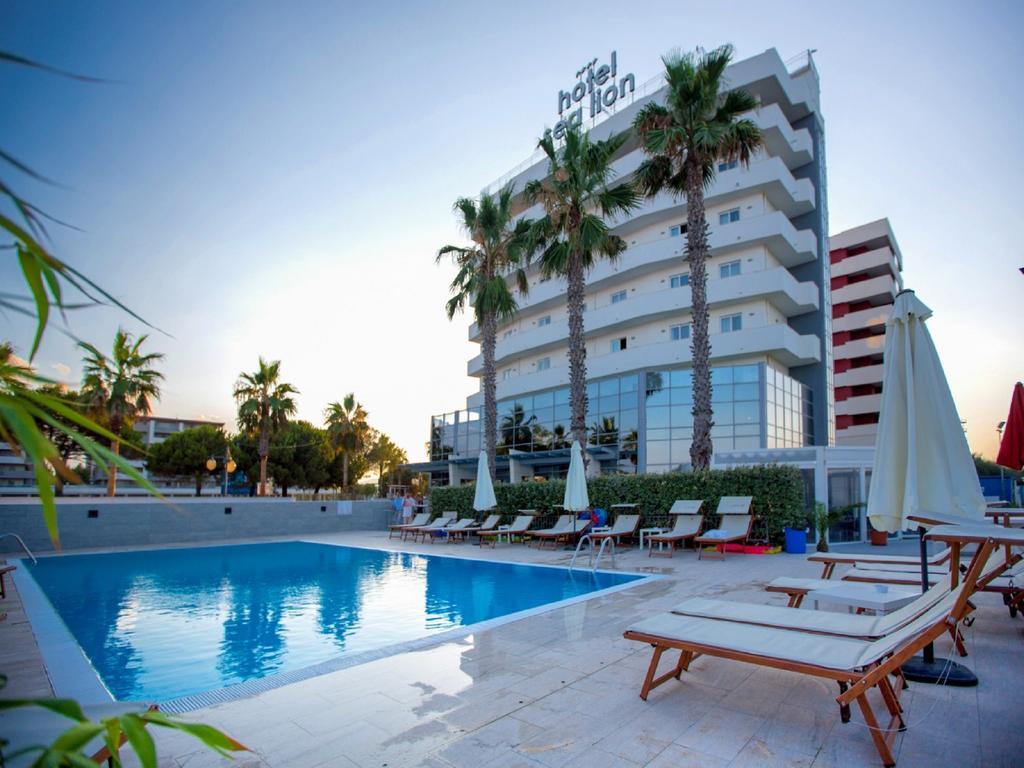 Hotel Sea Lion 4*