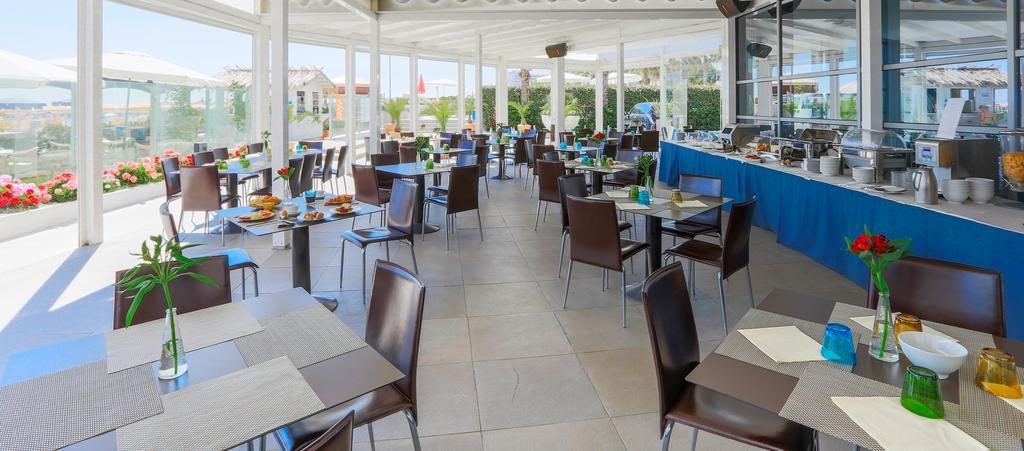 Hotel Sea Lion 4*